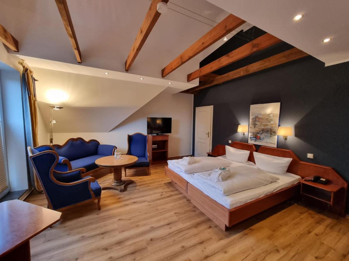 Osterkrug Hotel 4*